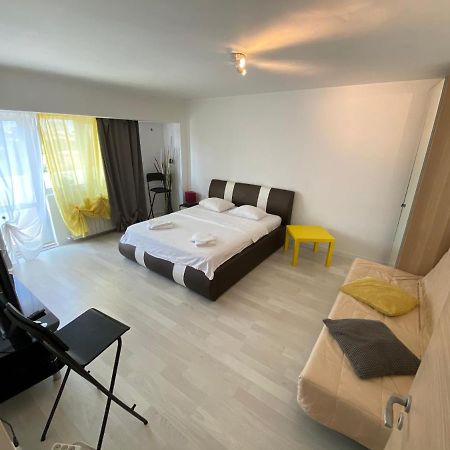 New Green Apartment Studio 1 Бухарест Экстерьер фото