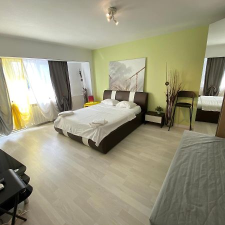 New Green Apartment Studio 1 Бухарест Экстерьер фото